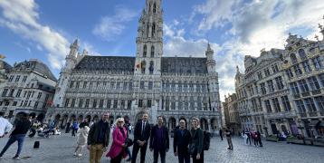 People in Brussels grand-place